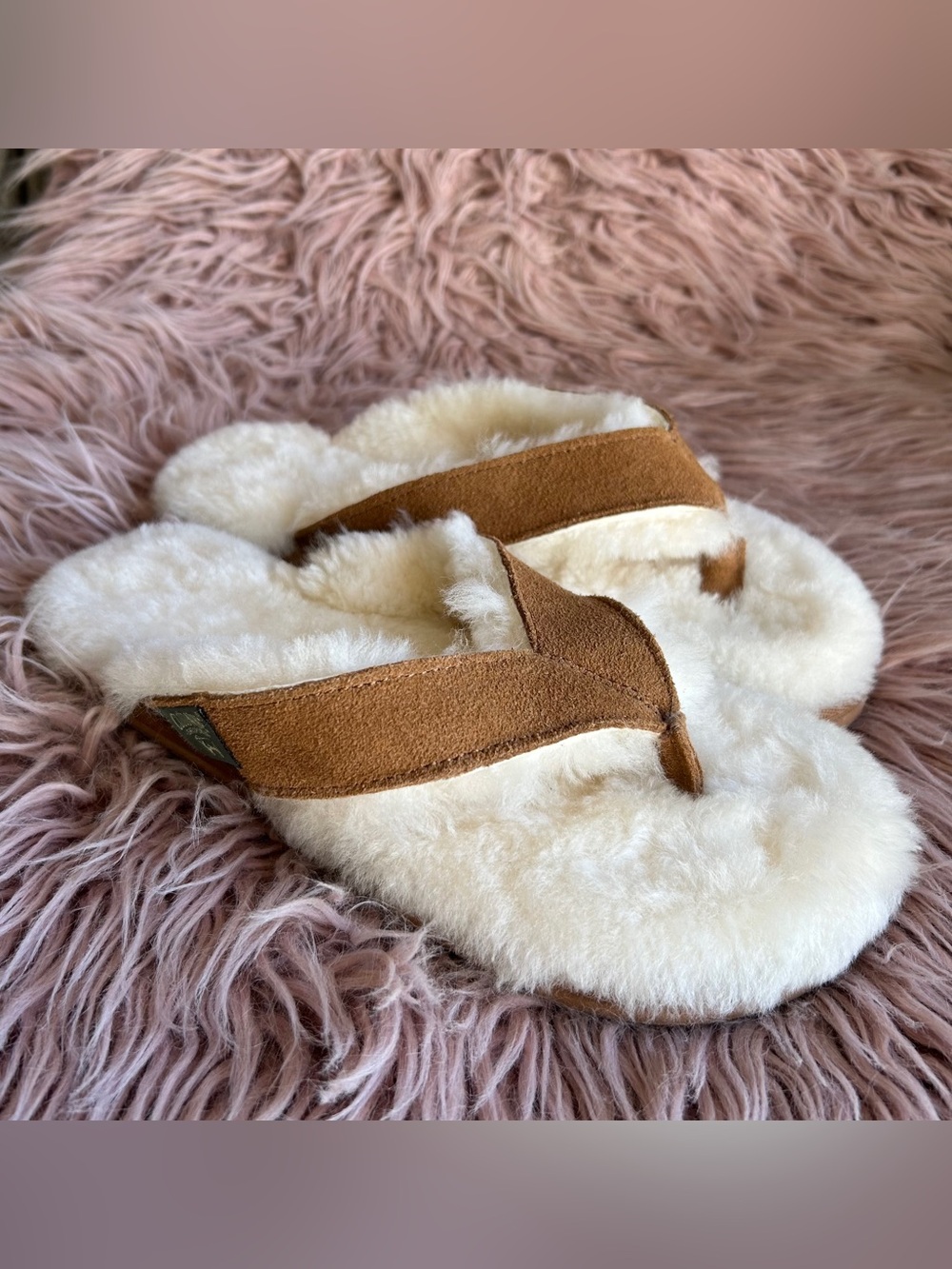 Cloudnine Sheepskin Wool Flip Flop Slippers